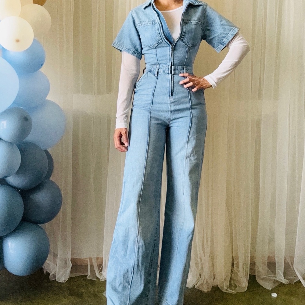 ❗️SOLD❗️NWT ZARA LIGHT BLUE WIDE LEG JUMPSUIT